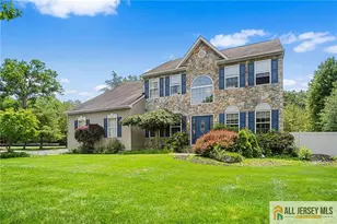 2 Namsan Dr, Monroe Township, NJ 08831 - Photo 4