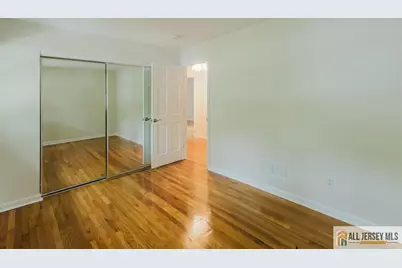 8 Desmet Avenue, Milltown, NJ 08850 - Photo 30