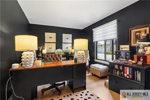 2 Park Gate Dr, Edison, NJ 08820 - Photo 6
