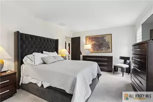 2 Park Gate Dr, Edison, NJ 08820 - Photo 24