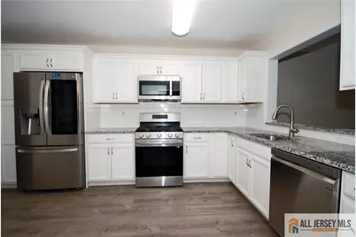61 Briarwood Court, South Brunswick Township, NJ 08540 - Photo 6