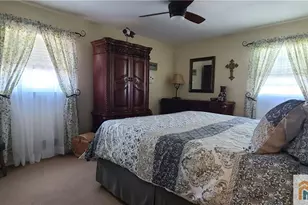 2 Monaghan Rd, Edison, NJ 08817 - Photo 10