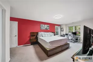 902 Meadow Ct, Helmetta, NJ 08828 - Photo 16