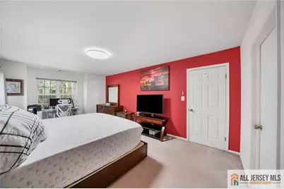 902 Meadow Court #902, Helmetta, NJ 08828 - Photo 14