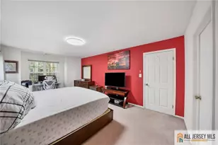 902 Meadow Ct, Helmetta, NJ 08828 - Photo 14