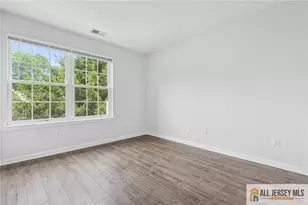 2602 Cypress Ln, East Brunswick Township, NJ 08816 - Photo 18
