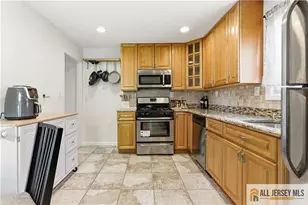 460 Jensen Ave, Rahway, NJ 07065 - Photo 8