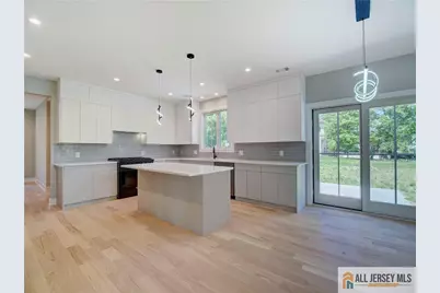 529 Wood Avenue, Edison, NJ 08820 - Photo 10