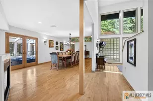 5 Pershing Ct, North Brunswick Township, NJ 08902 - Photo 10