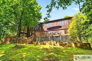5 Pershing Ct, North Brunswick Township, NJ 08902 - Photo 46