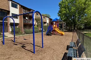 301 Edison Glen Terrace, Edison, NJ 08837 - Photo 12