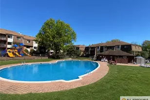 301 Edison Glen Terrace, Edison, NJ 08837 - Photo 10