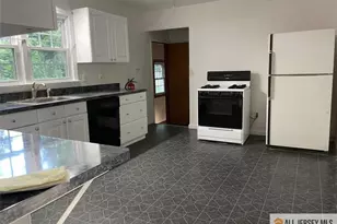 1601 W 7th St, Piscataway Township, NJ 08854 - Photo 10