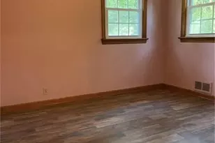 1601 W 7th St, Piscataway Township, NJ 08854 - Photo 6