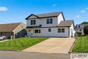 48 Kendall Dr, Sayreville, NJ 08859 - Photo 4