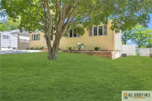 32 Bucknell Rd, Old Bridge Township, NJ 08859 - Photo 2