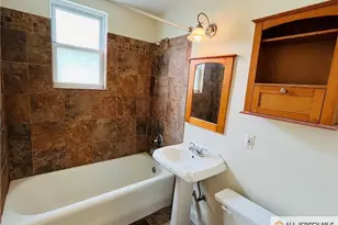 17 Elm Ct, Metuchen, NJ 08840 - Photo 10