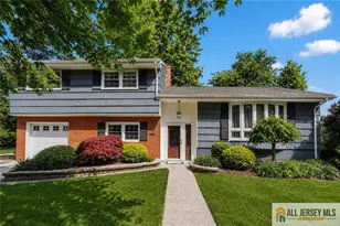 1087 Kearney Dr, North Brunswick Township, NJ 08902 - Photo 2
