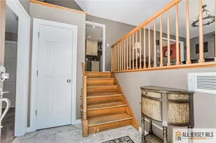 1087 Kearney Dr, North Brunswick Township, NJ 08902 - Photo 4