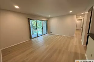 7 Sheffield Ct, North Brunswick Township, NJ 08902 - Photo 2