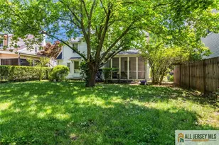 25 Home St, Metuchen, NJ 08840 - Photo 6