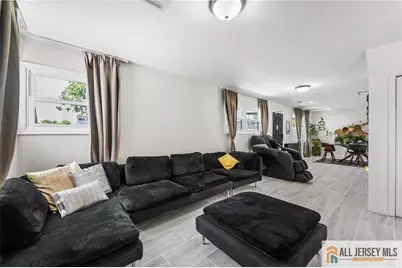 88 Leber Avenue, Carteret, NJ 07008 - Photo 8