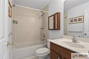 1111 Morning Glory Dr, Monroe Township, NJ 08831 - Photo 28