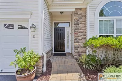41 Draw Bridge Drive, Monroe Township, NJ 08831 - Photo 4