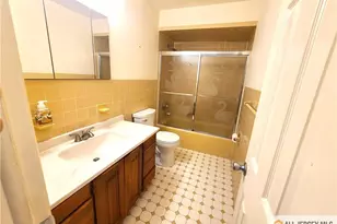 8 Windy Hill Rd, Metuchen, NJ 08840 - Photo 30