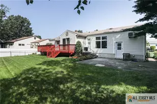 10 Eardley Rd, Edison, NJ 08817 - Photo 28