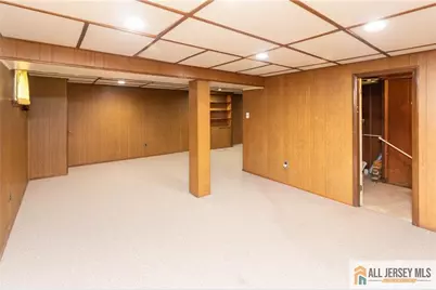 10 Eardley Road, Edison, NJ 08817 - Photo 28