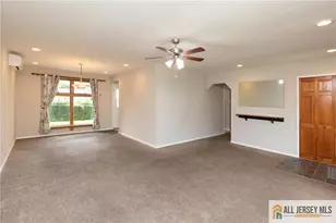 10 Eardley Rd, Edison, NJ 08817 - Photo 8