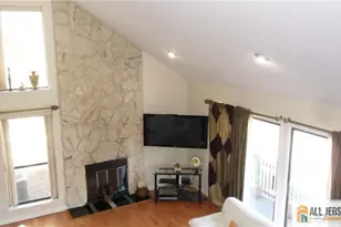 162 Westgate Dr, Edison, NJ 08820 - Photo 6