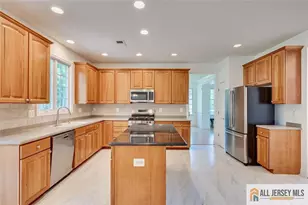 21 Courtside Ln, South Brunswick Township, NJ 08540 - Photo 18
