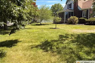 13 Fountain St, East Brunswick Township, NJ 08816 - Photo 32