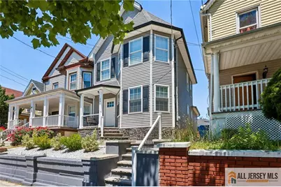 96 Gordon Street, Perth Amboy, NJ 08861 - Photo 2