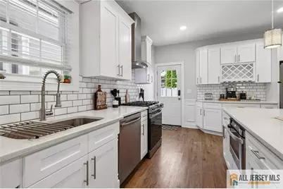 96 Gordon Street, Perth Amboy, NJ 08861 - Photo 8