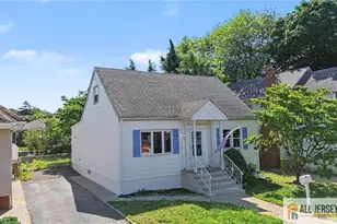10 Harrison St, Sayreville, NJ 08872 - Photo 1