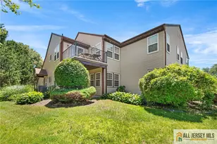 2 John Tyler Ct, Monroe Township, NJ 08831 - Photo 28