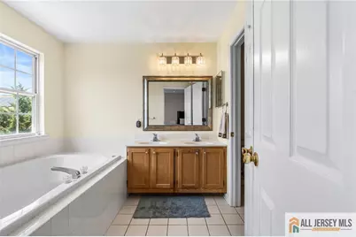 5 Woodfield Court, Franklin Township, NJ 08540 - Photo 26
