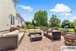 5 Woodfield Ct, Franklin Township, NJ 08540 - Photo 36