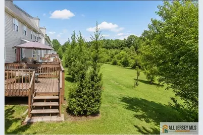 5 Edith Place, Franklin Township, NJ 08873 - Photo 8