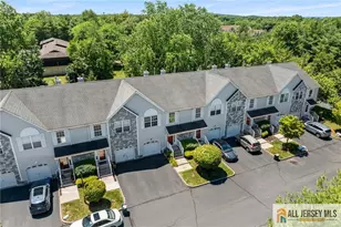 5 Edith Pl, Franklin Township, NJ 08873 - Photo 4