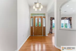41 Sherwood Dr, Monroe Township, NJ 08831 - Photo 6