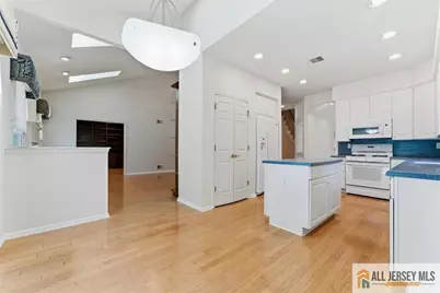 41 Sherwood Drive, Monroe Township, NJ 08831 - Photo 18