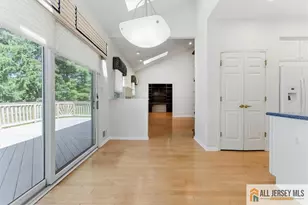 41 Sherwood Dr, Monroe Township, NJ 08831 - Photo 20