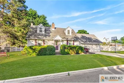 256 Adirondack Avenue, Spotswood, NJ 08884 - Photo 2