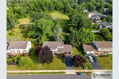 34 Groendyke Lane, Plainsboro Township, NJ 08536 - Photo 16