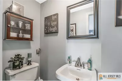 7 Center Place, Middlesex, NJ 08846 - Photo 14