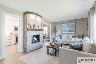 7 Center Pl, Middlesex, NJ 08846 - Photo 6